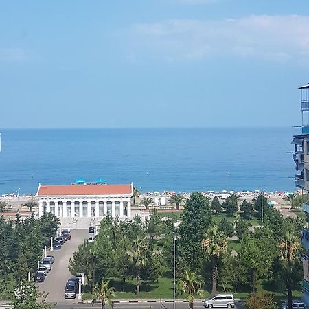 Apartment On Khimshiashvili 11A Batumi Exteriér fotografie