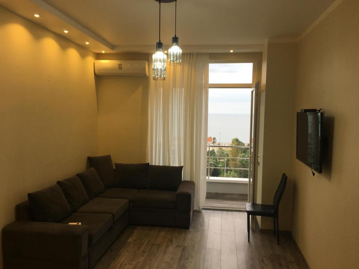 Apartment On Khimshiashvili 11A Batumi Exteriér fotografie
