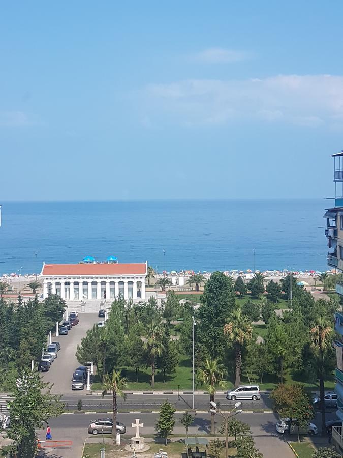 Apartment On Khimshiashvili 11A Batumi Exteriér fotografie